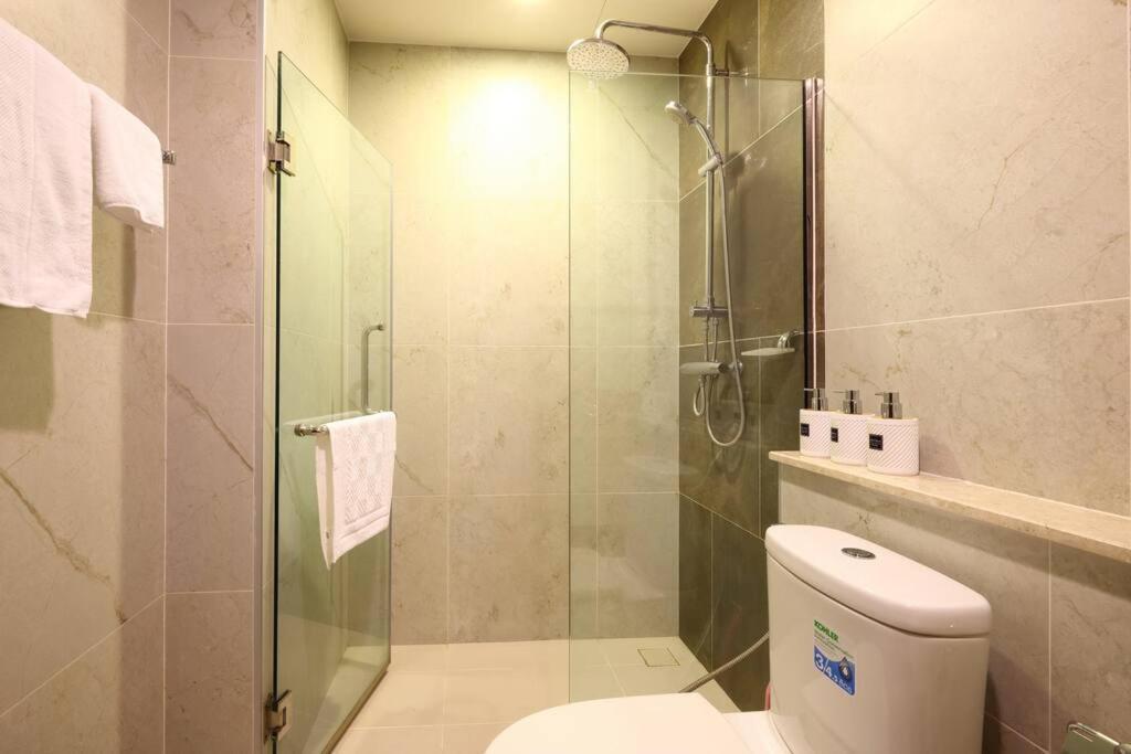 Specious Luxury 2 Bedrooms Apt. Chiang Mai Ngoại thất bức ảnh